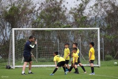 马赛球迷暴力问题待解：欧冠焦点战中的文明观赛挑战